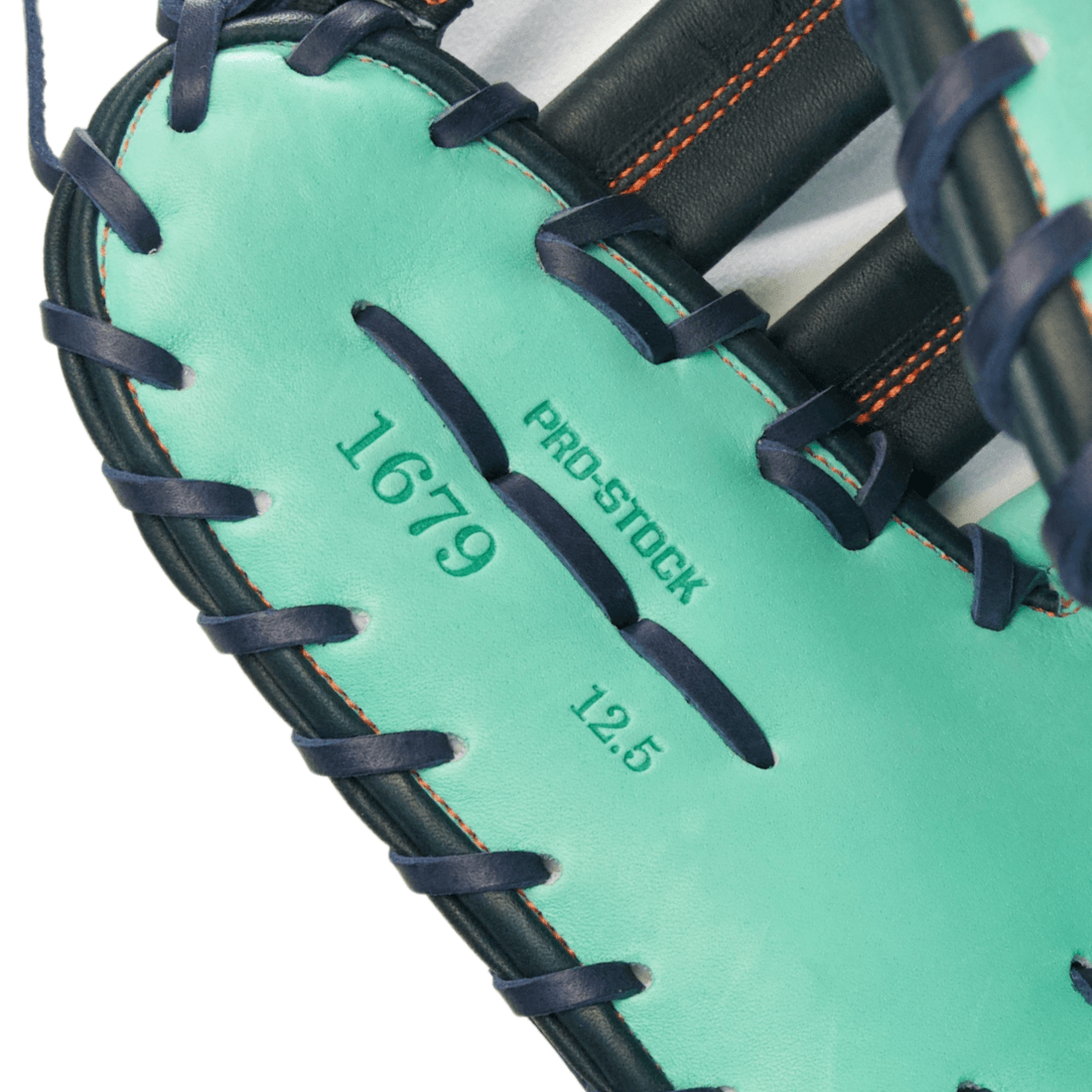 Wilson A2000 1679 LE 12.5" Baseball First Base Mitt: Seafoam/Navy
