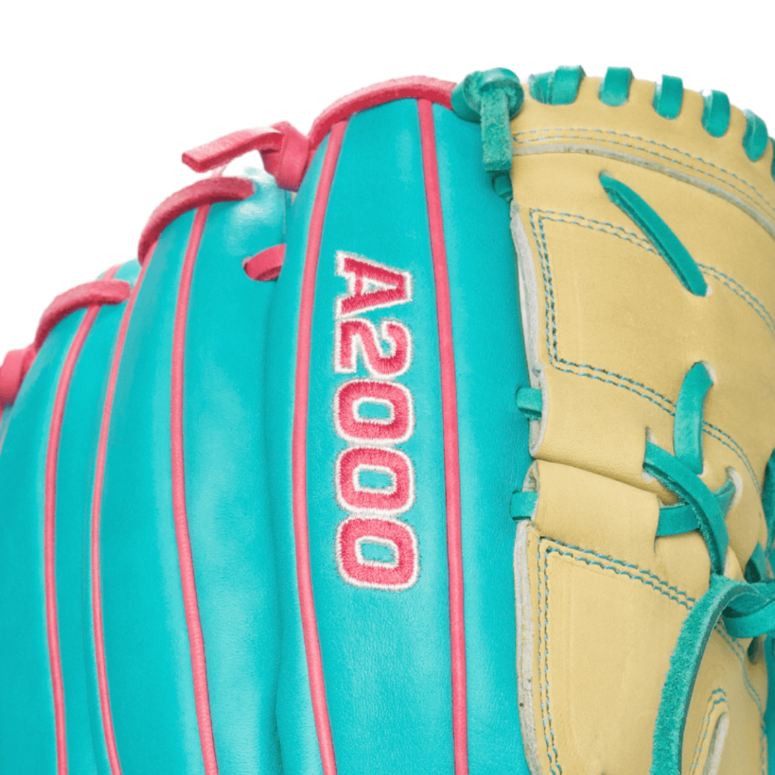 Wilson A2000 B2 LE 12” Pitcher’s Baseball Glove: Blonde/Teal
