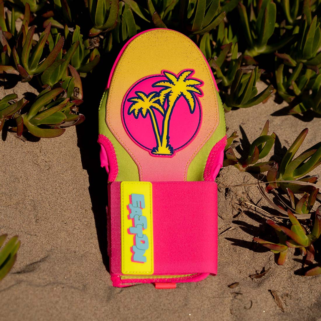 Palm Trees Easton Spring Break Collection Sliding Mitt: ESLDMITT on a sandy beach