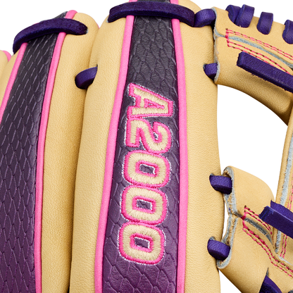 2027 Wilson A2000® 1720SS 11.5” Infield Baseball Glove: WBG0009401RT115