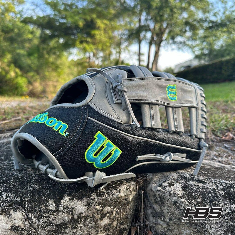 Gant de softball Wilson Elite 13 A2477 cuir marron droitier Gant de softball Wilson Elite 13 A2477 cuir marron droitier