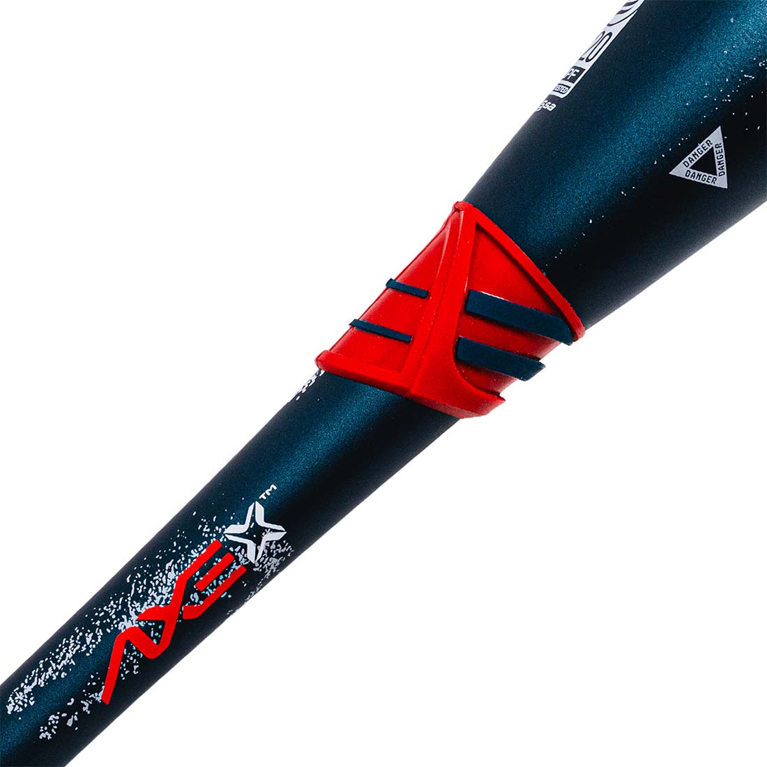 Axe Fury Bravo 12 inch Hyperflex composite barrel close up USSSA slowpitch bat