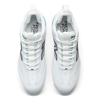 Molded TPU outsole on the New Balance 3000v8 baseball cleat