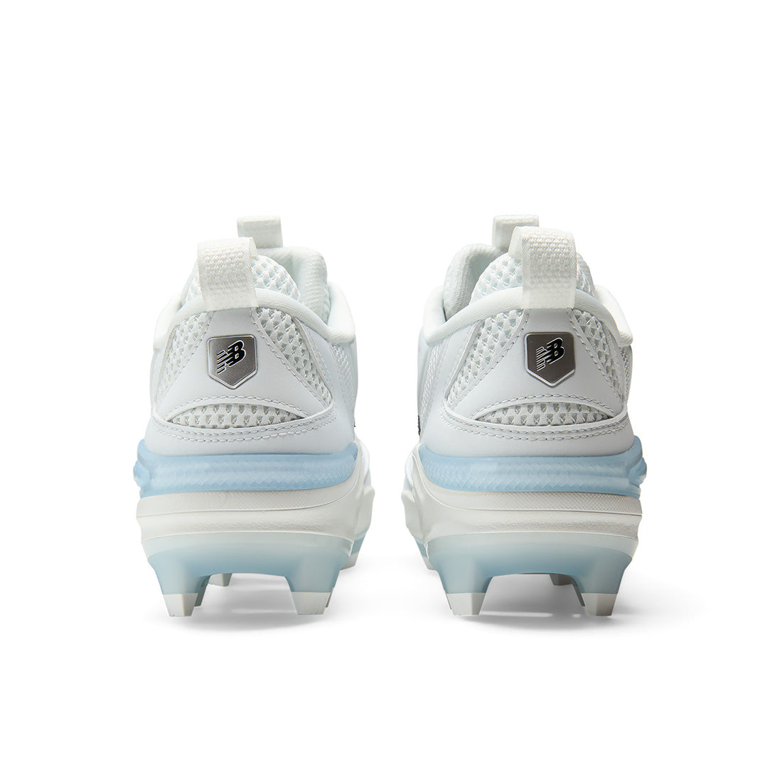 Technical TPU heel clip on the New Balance 3000v8 molded cleat