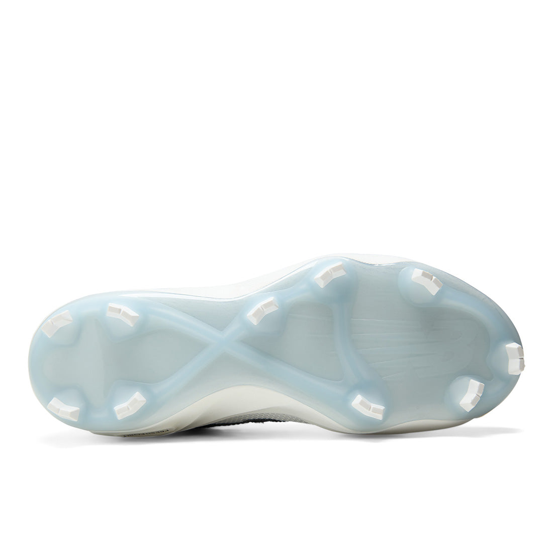 - Full-length Fresh Foam midsole on the New Balance 3000v8 baseball cleat