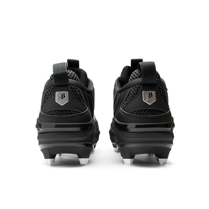 Technical TPU heel clip on the New Balance 3000v8 molded cleat