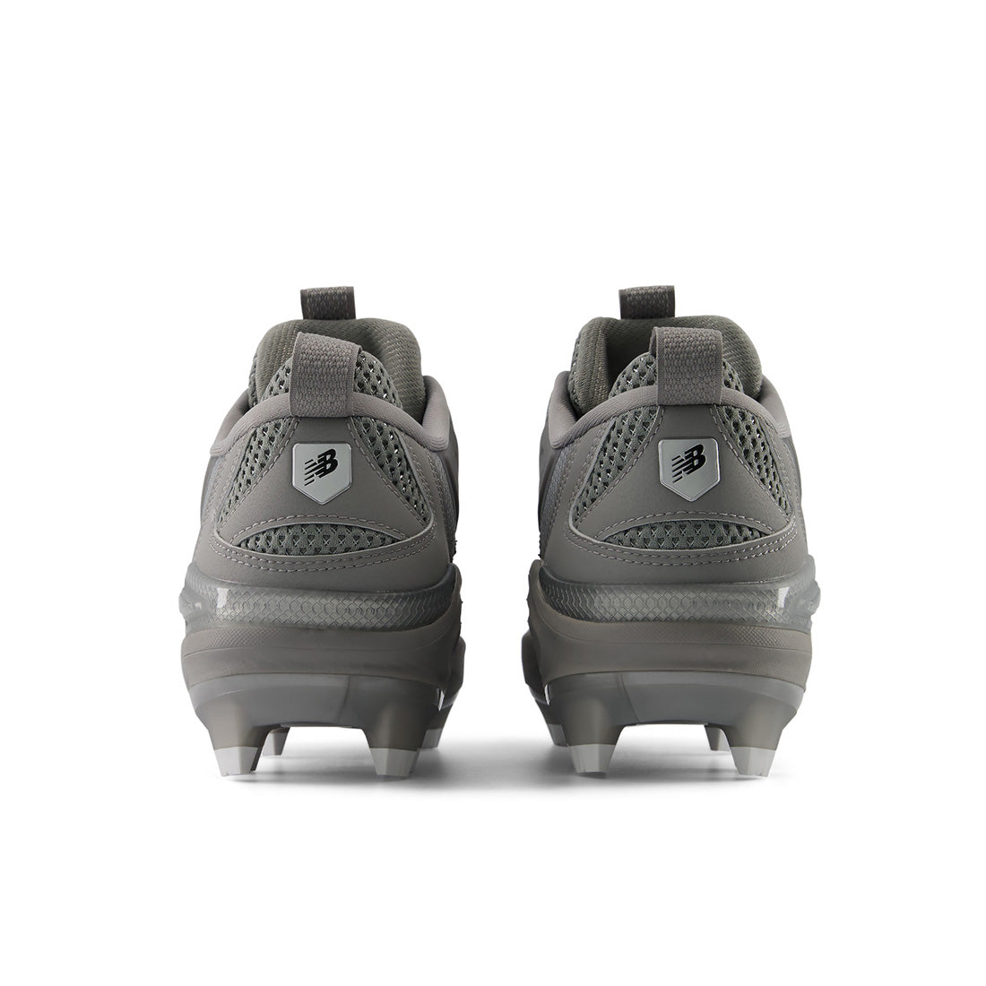 Technical TPU heel clip on the New Balance 3000v8 molded cleat