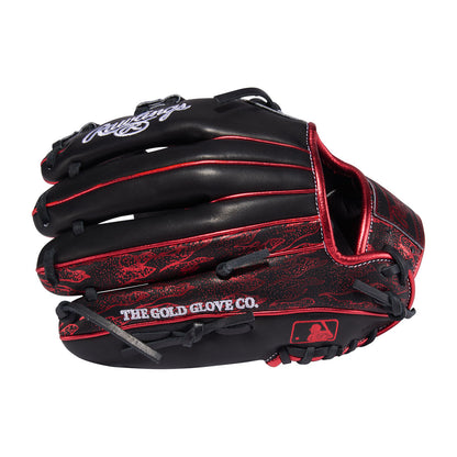 Rawlings Heart of the Hide 11.5 inch infield glove wrist and hand stall detail