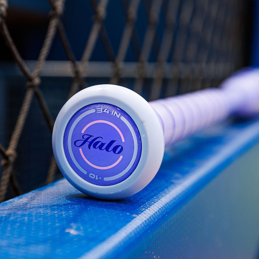 Rawlings Halo Comfort Plus Knob ergonomic handle detail