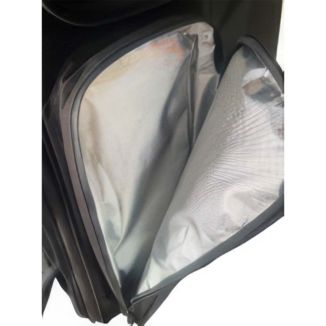 Suncoast BG-030 large thermo cooler pocket drinks snacks close up