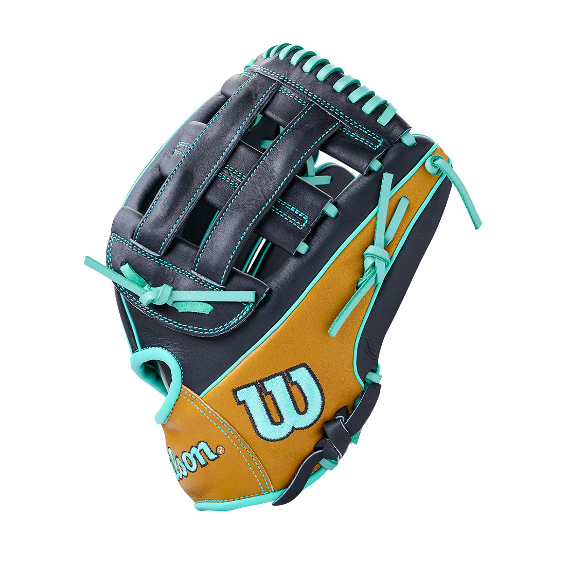 Wilson A1000 DW5 baseball glove with extra-long fingers