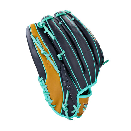 Wilson A1000 DW5 infield glove with Full Grain Leather