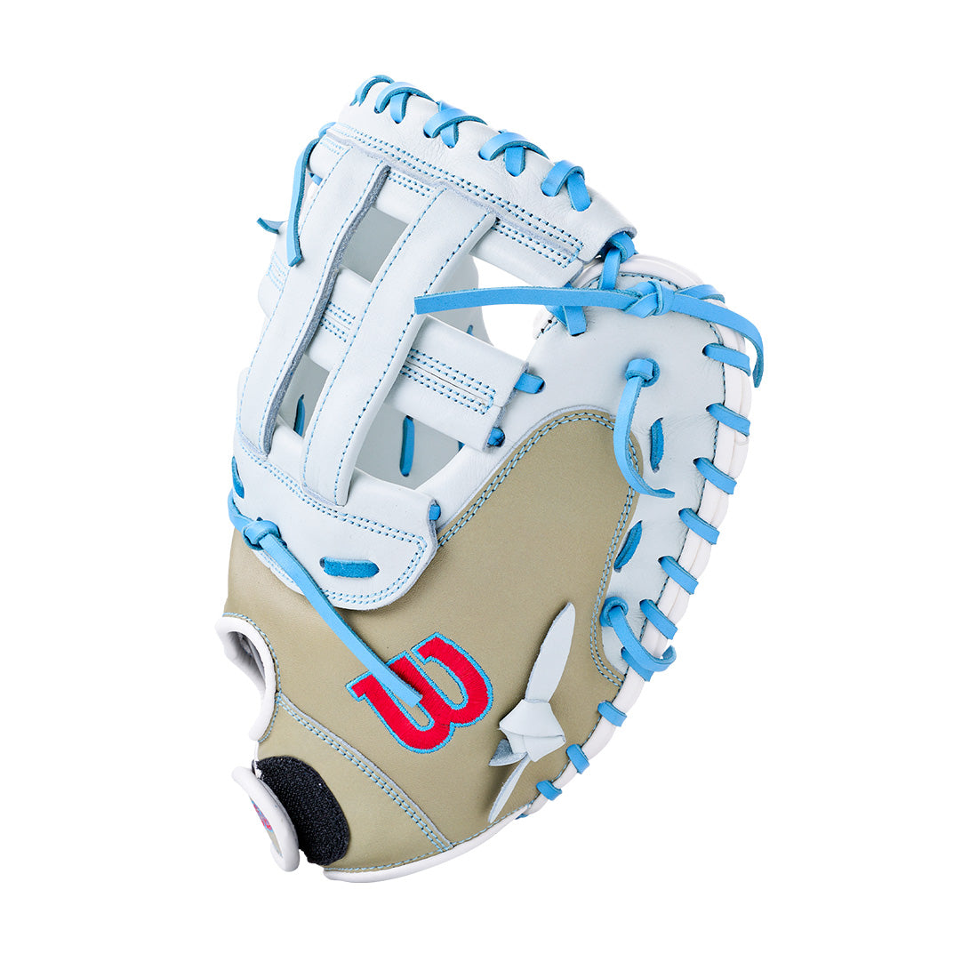 2027 Wilson A700 catcher’s mitt with Full Grain Leather
