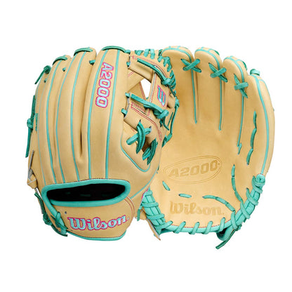 Wilson A2000 1975 H-Web 11.75 inch infield glove close up