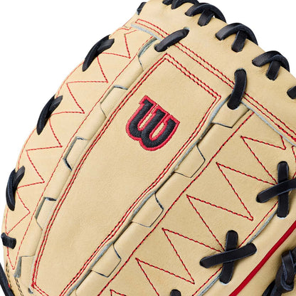 Wilson A2000 DH12 Dual Hinge Web pitcher glove close up