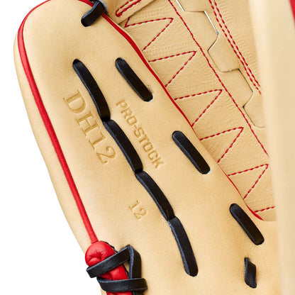 2027 Wilson A2000 DH12 extra deep pocket baseball glove detail