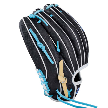 2027 Wilson A2000 FP1175SS Black SuperSkin fastpitch glove side view