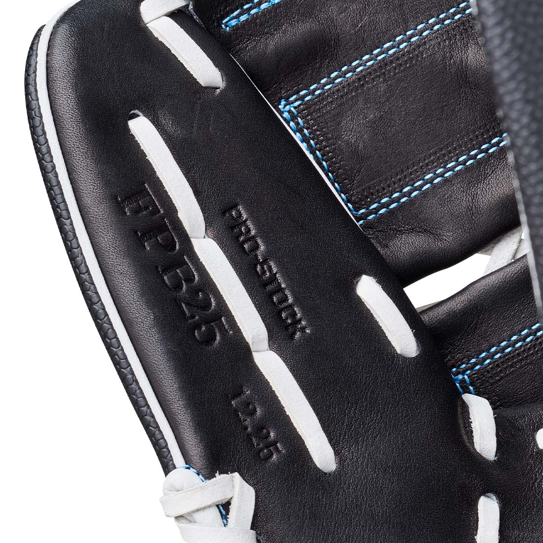 Wilson A2000 FPB25SS Black Pro Stock Leather palm detail