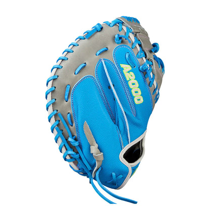 2025 Wilson A2000 FPCM23SS 34” Fall Collection Fastpitch Softball Catcher’s Mitt: WBW10349134