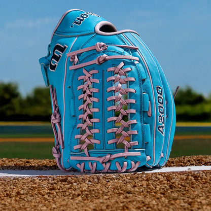 Wilson A2000 D25 12.25" Winter Collection Pitcher’s Glove