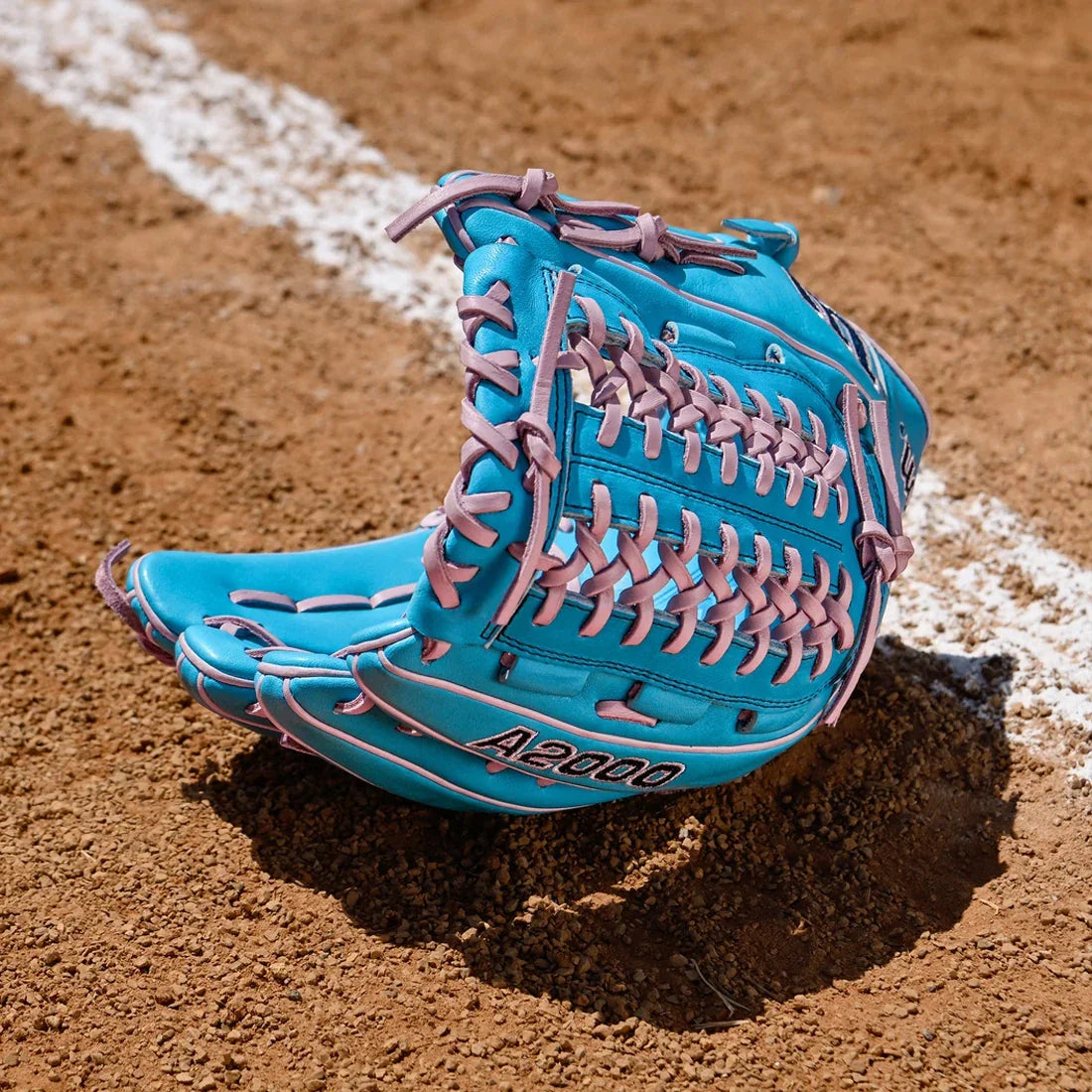 Wilson A2000 D25 12.25" Winter Collection Pitcher’s Glove