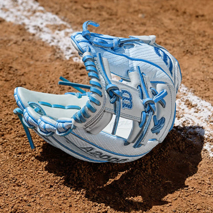 Wilson A2000 H12SS 12" Winter 2025 Fastpitch Infield Glove – Sky Blue/White, H-Web, SuperSnakeSkin™
