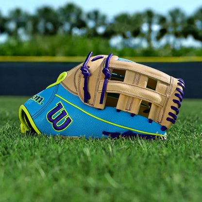 Wilson A2000 1750SS 12.5" Winter 2025 Outfield Glove – Sky Blue/Blonde/Optic Yellow, Dual Post Web