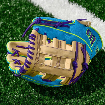 Wilson A2000 1750SS 12.5" Winter 2025 Outfield Glove – Sky Blue/Blonde/Optic Yellow, Dual Post Web