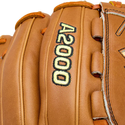 2026 Wilson A2000 Classic Series B23 12" Pitcher Baseball Glove: WBW10411712