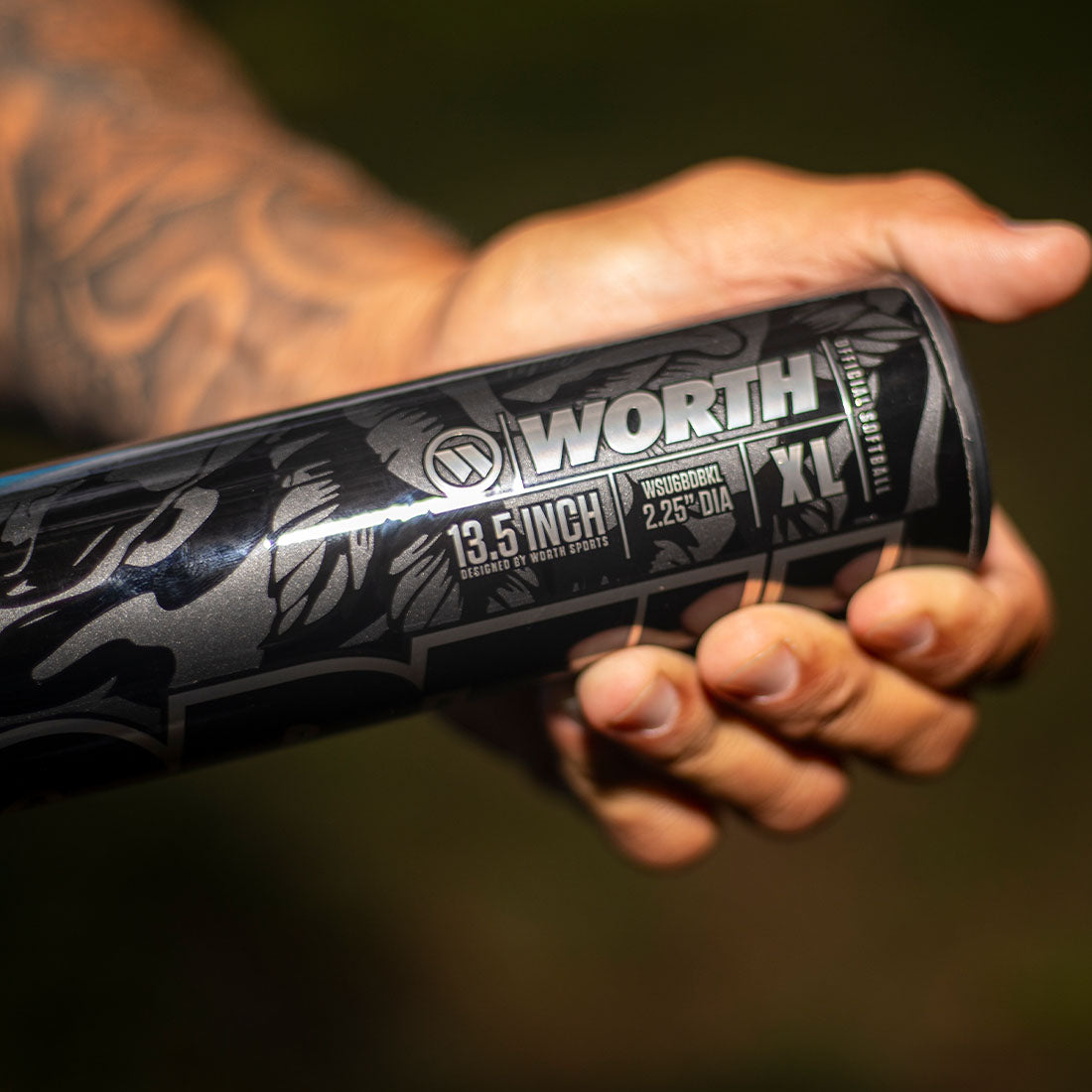 2026 Worth Bedlam Black 13.5" XL USSSA Slowpitch Softball Bat: WSU6BDBKL