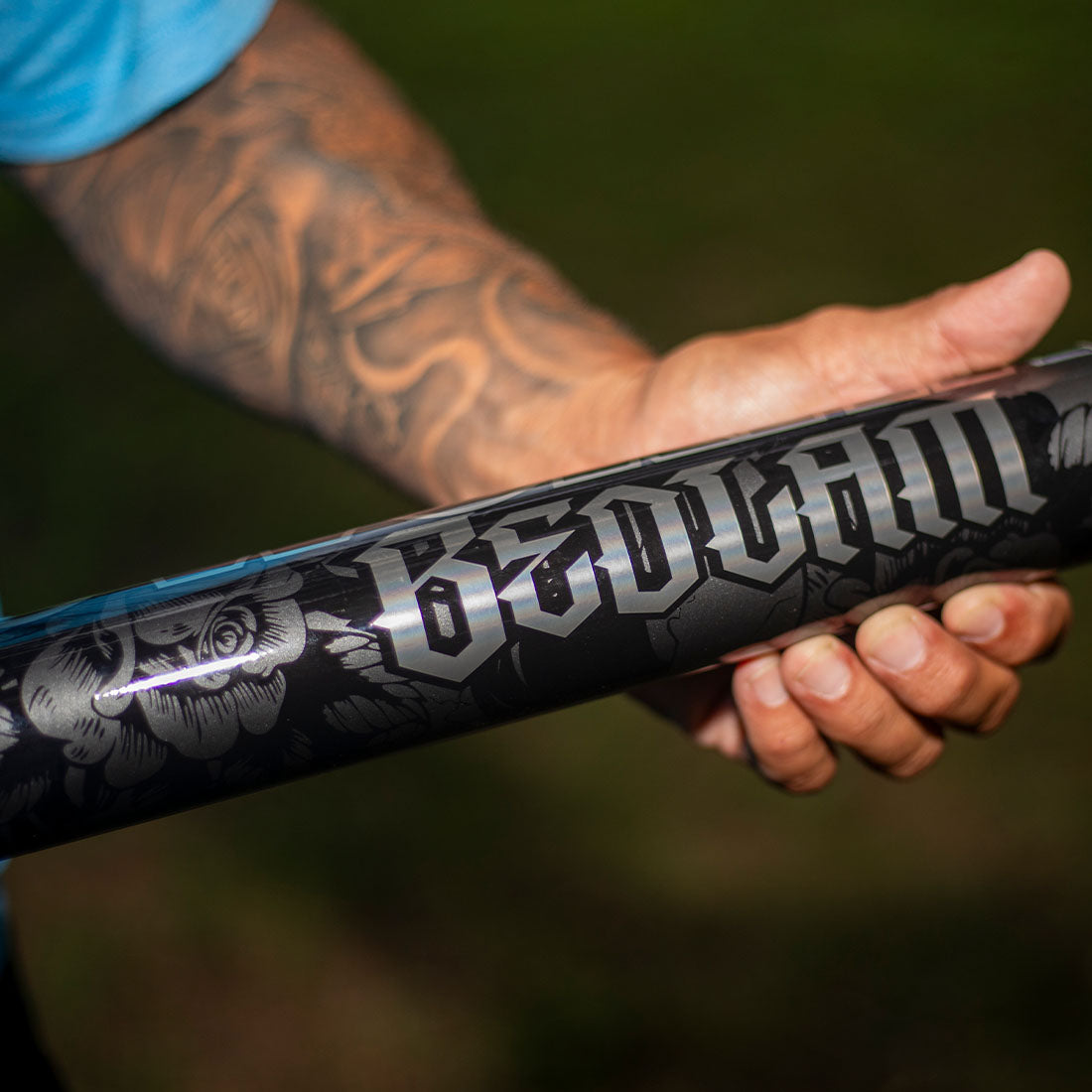 2026 Worth Bedlam Black 13.5" XL USSSA Slowpitch Softball Bat: WSU6BDBKL