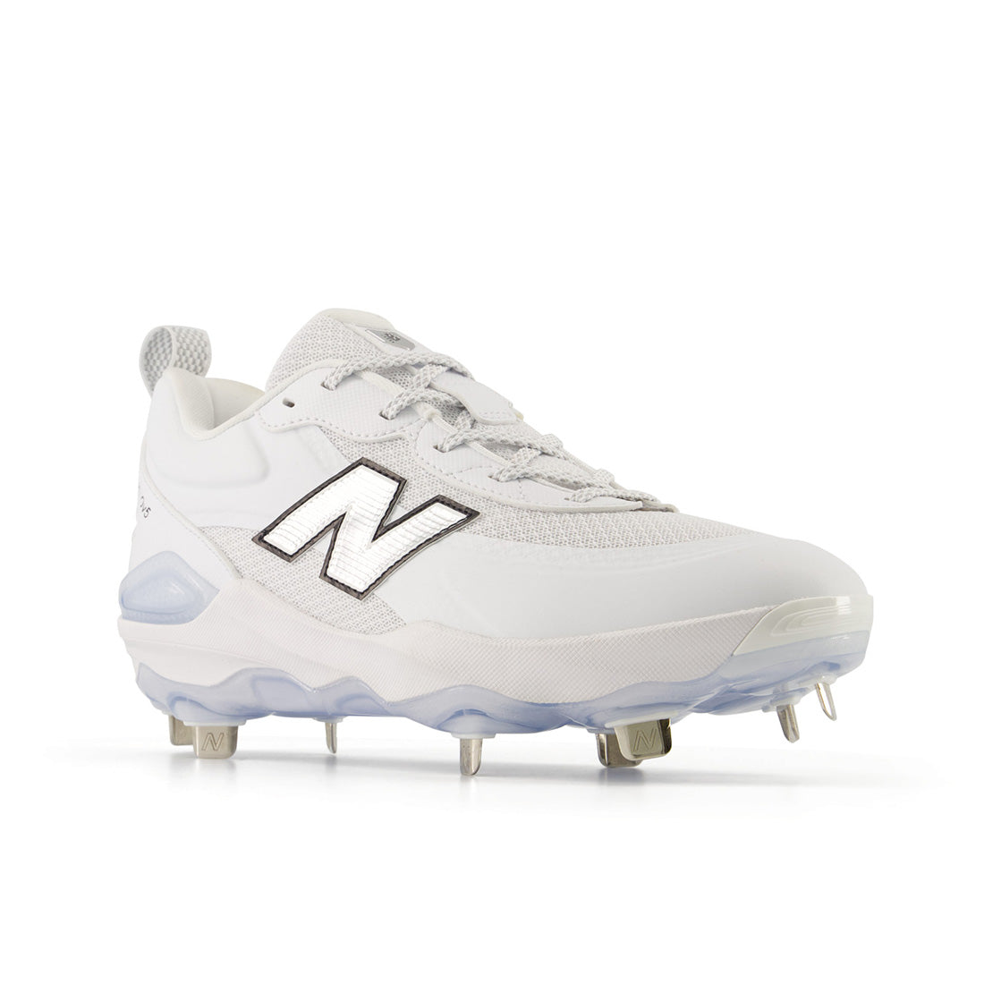 Velo v5 Metal women’s cleat featuring Fresh Foam X cushioning