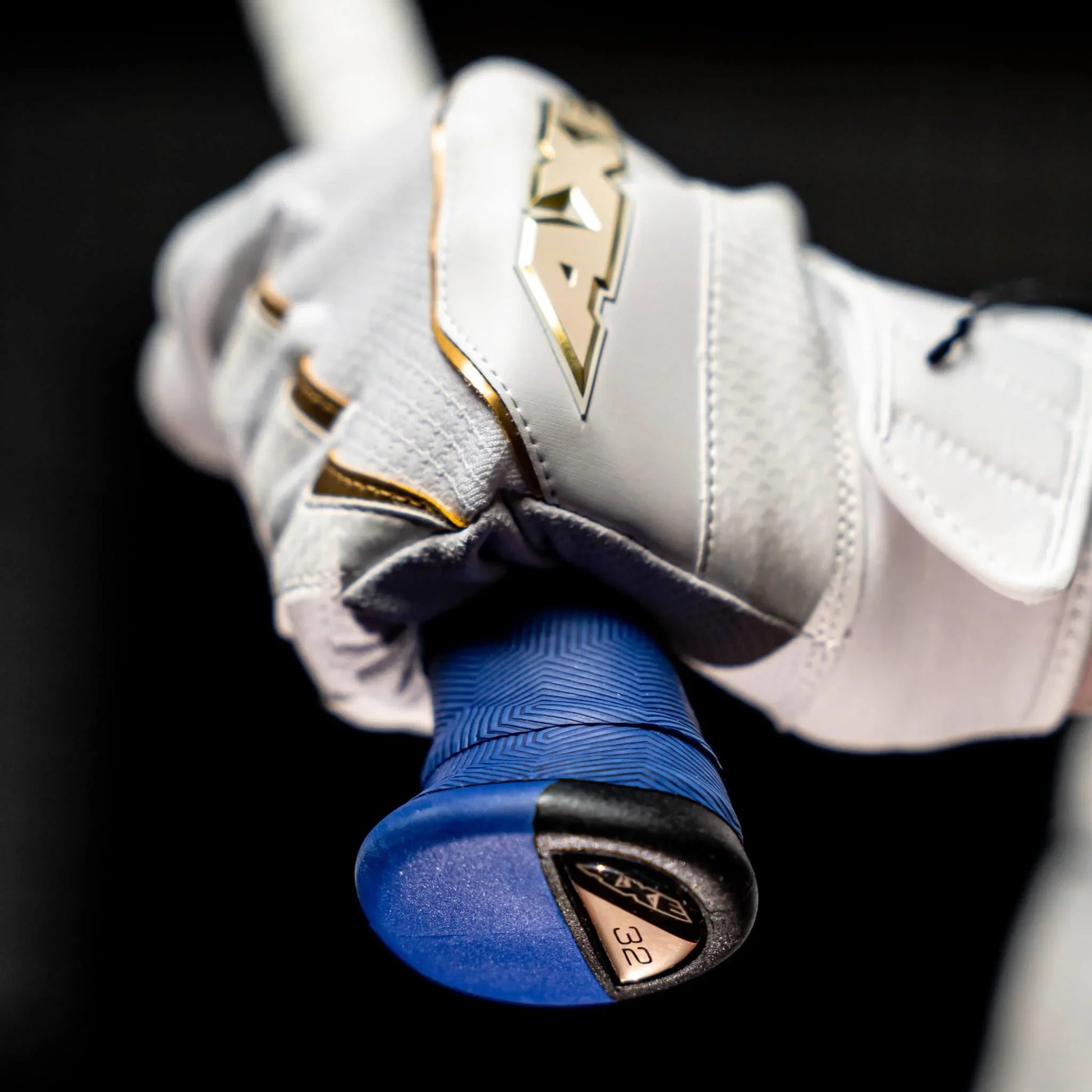 2023 AXE Avenge Pro (-10) 2 3/4" USSSA Baseball Bat: L148K